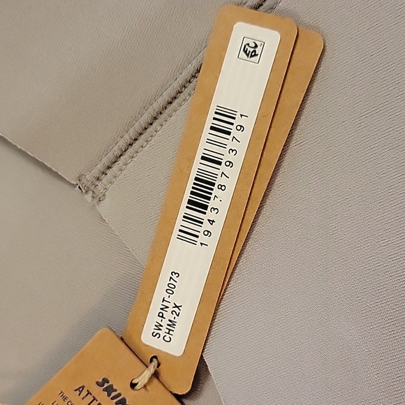 Skims Sport Swim Scuba Long Length pants - chrome - Picture 7 of 14